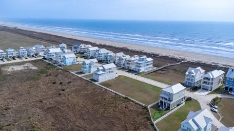 24 Grand Beach Boulevard