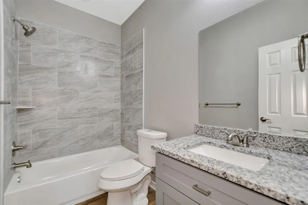 210 Kyle St Street Madisonville, TX 77864