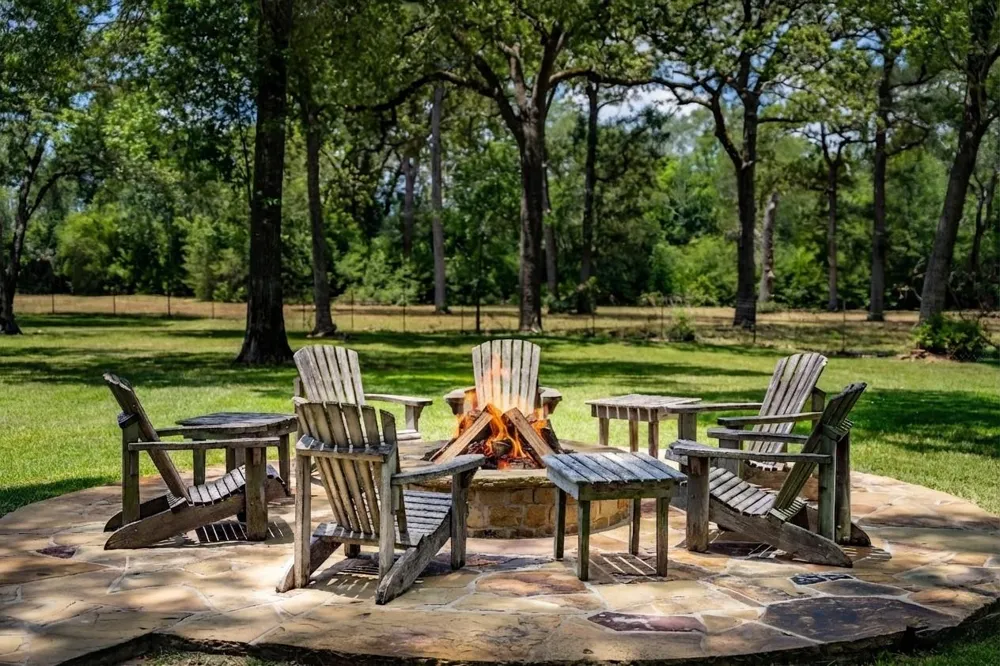 533 Bybee Road Round Top, TX 78954