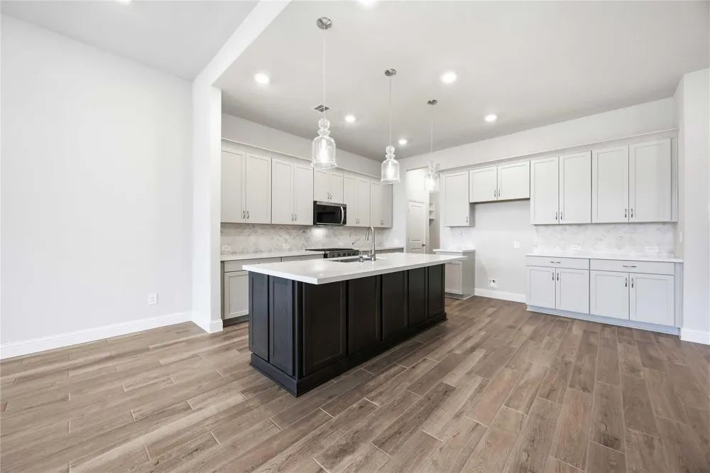 7610 Cattail Shallows Lane Katy, TX 77493
