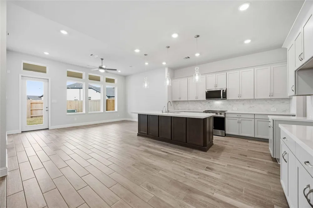 7610 Cattail Shallows Lane Katy, TX 77493