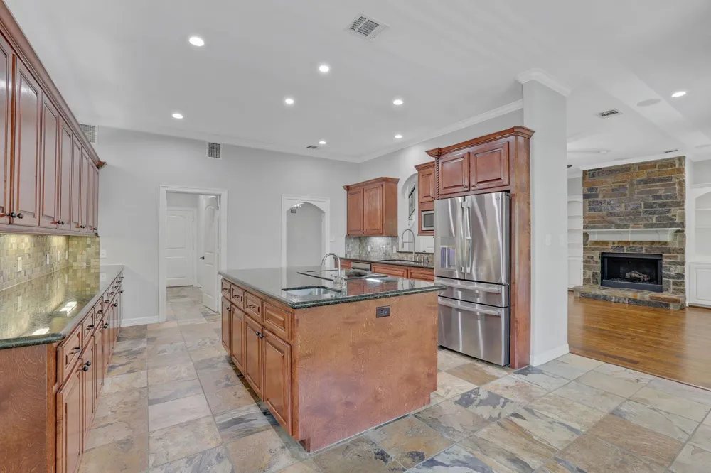 270 Lake Grove Drive Coldspring, TX 77331