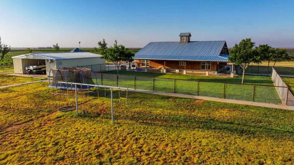 374 Fm 1317 Tahoka, TX 79373