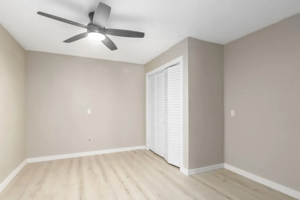 342 Governor Hogg Drive Point Blank, TX 77364