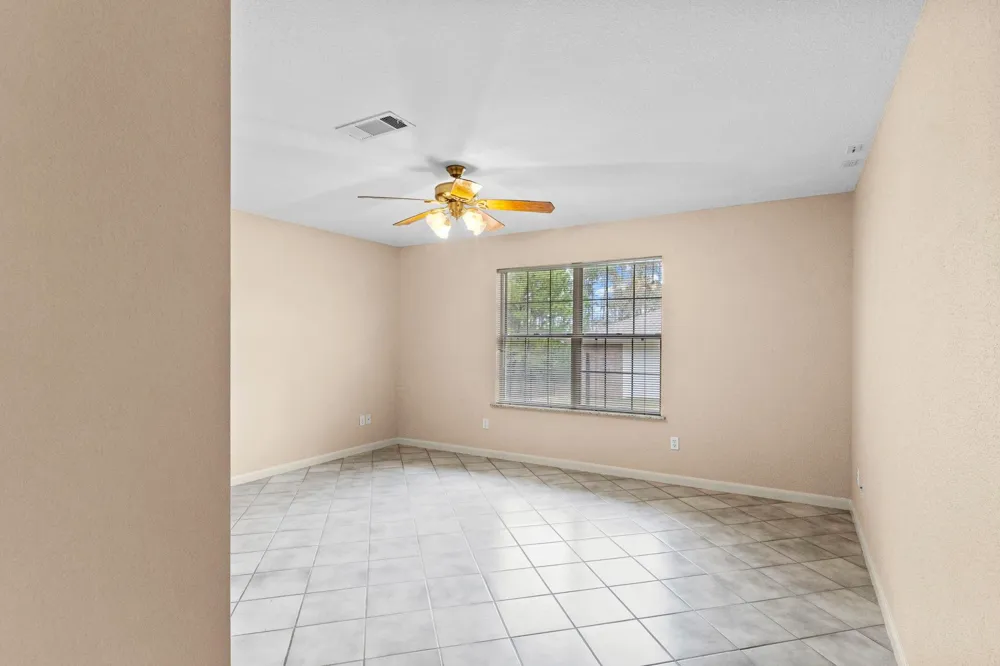 311 Peppertree Village Mills, TX 77663