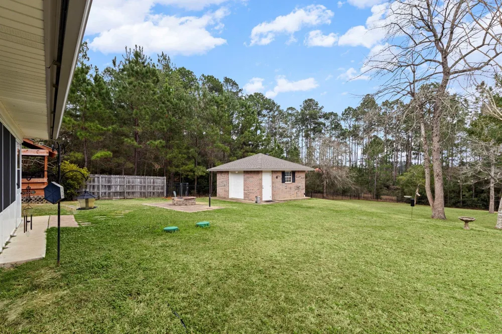 311 Peppertree Village Mills, TX 77663