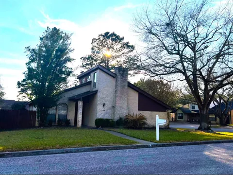 102 Briar Ridge Drive