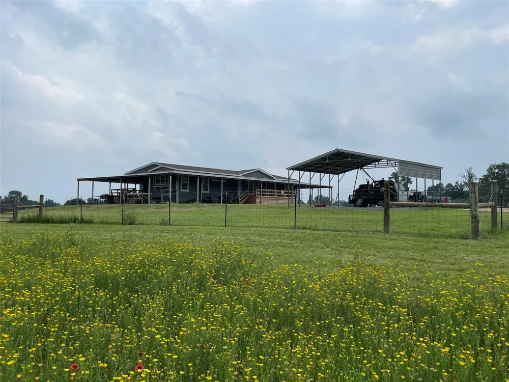6086 Fm 1511 Centerville, TX 75833