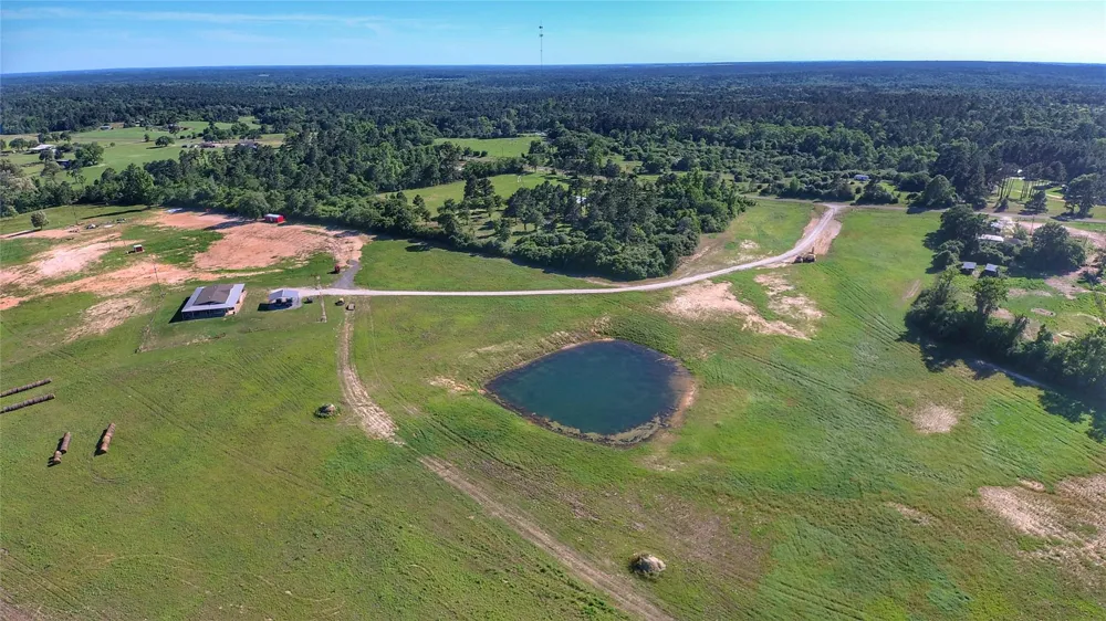 6086 Fm 1511 Centerville, TX 75833