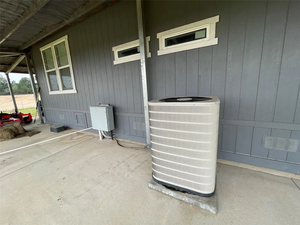 6086 Fm 1511 Centerville, TX 75833