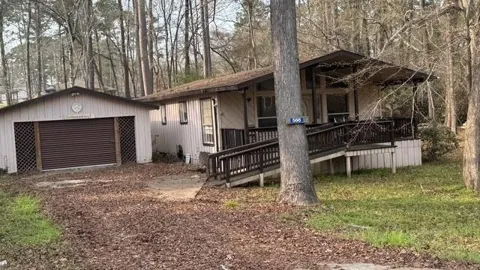 566 Governor Wood Drive
