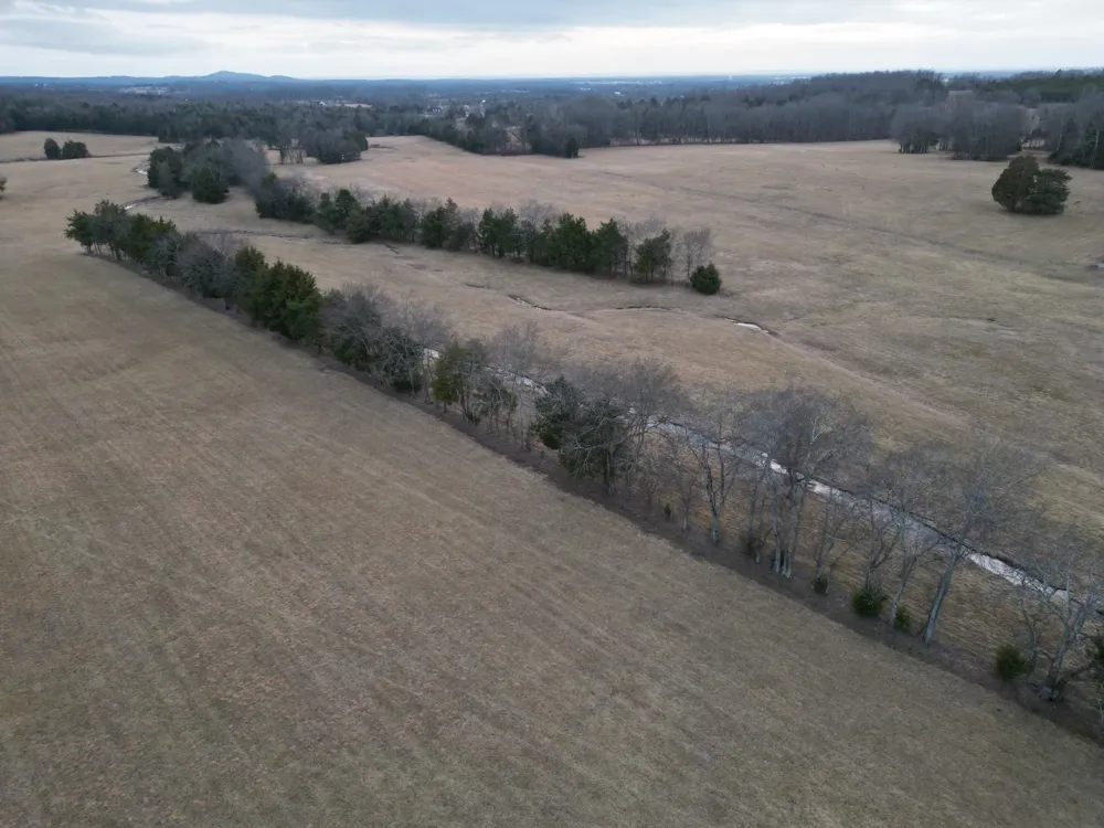 521 Coop Rd Bell Buckle, TN 37020