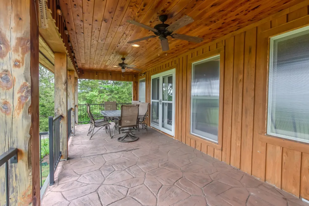 521 Coop Rd Bell Buckle, TN 37020