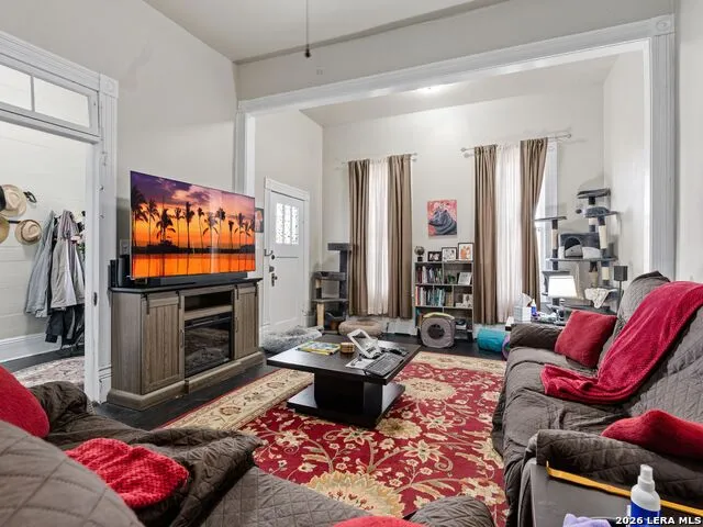 412 Dallas Street San Antonio, TX 78215
