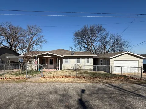 1014 Red Bud Drive