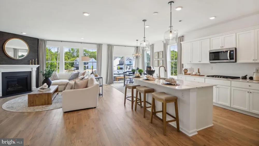 453 CLEMS RUN ROAD Mullica Hill, NJ 08062