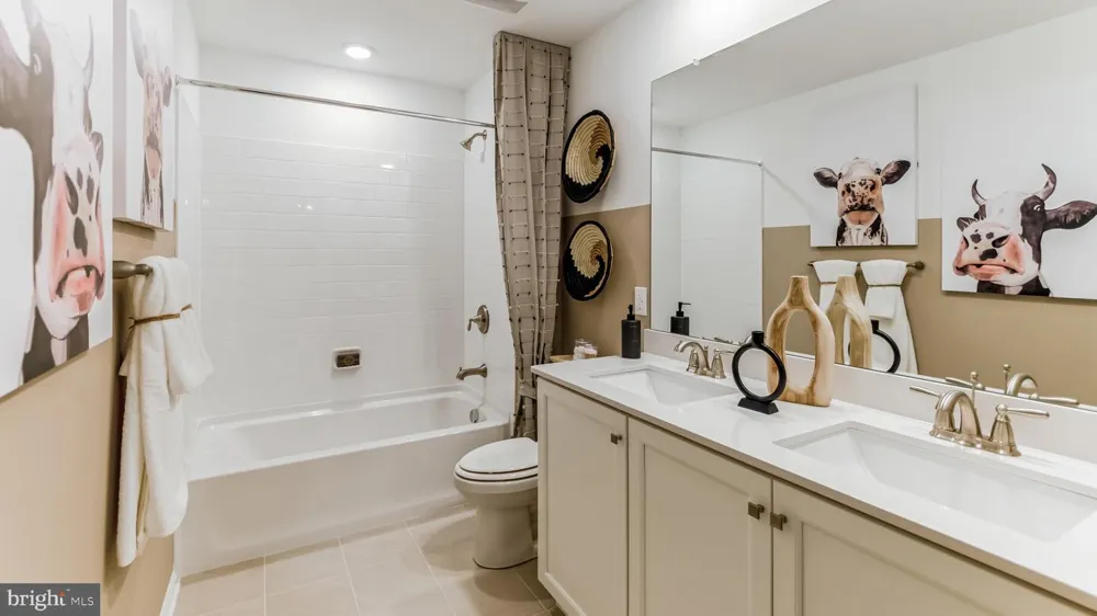 453 CLEMS RUN ROAD Mullica Hill, NJ 08062