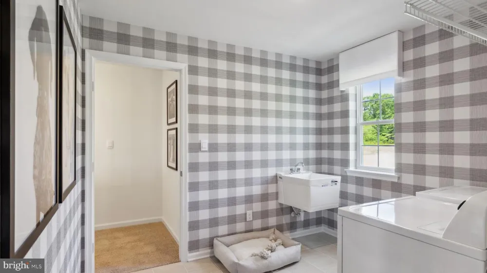 453 CLEMS RUN ROAD Mullica Hill, NJ 08062