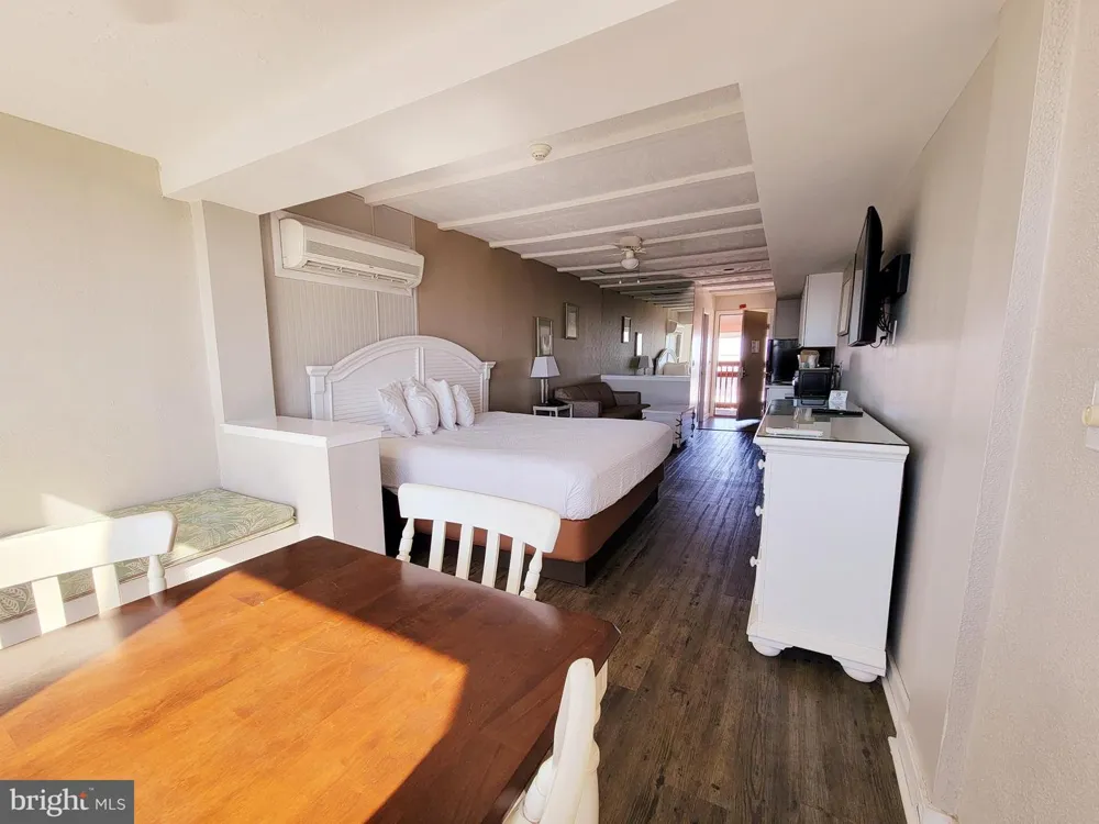 1 READ STREET #114B Dewey Beach, DE 19971
