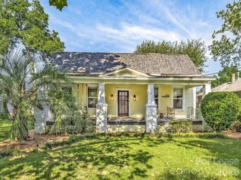 306 Salem Avenue