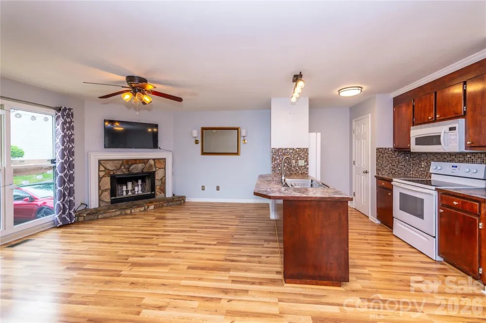 3240 Carlyle Drive NW Concord, NC 28027