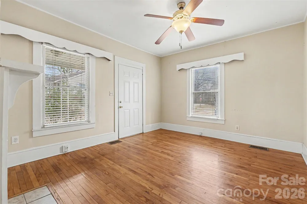 214 Wood Street Mount Holly, NC 28120