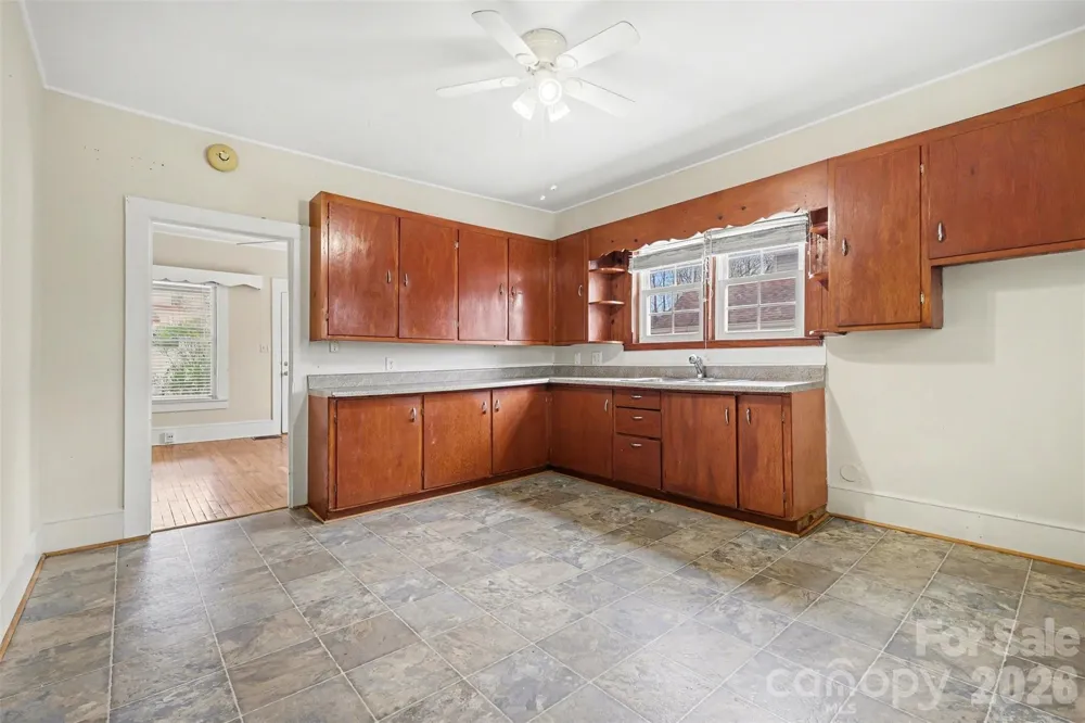 214 Wood Street Mount Holly, NC 28120