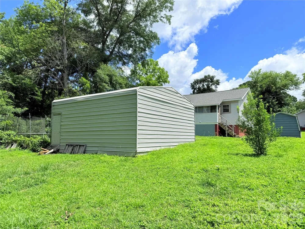 214 Wood Street Mount Holly, NC 28120