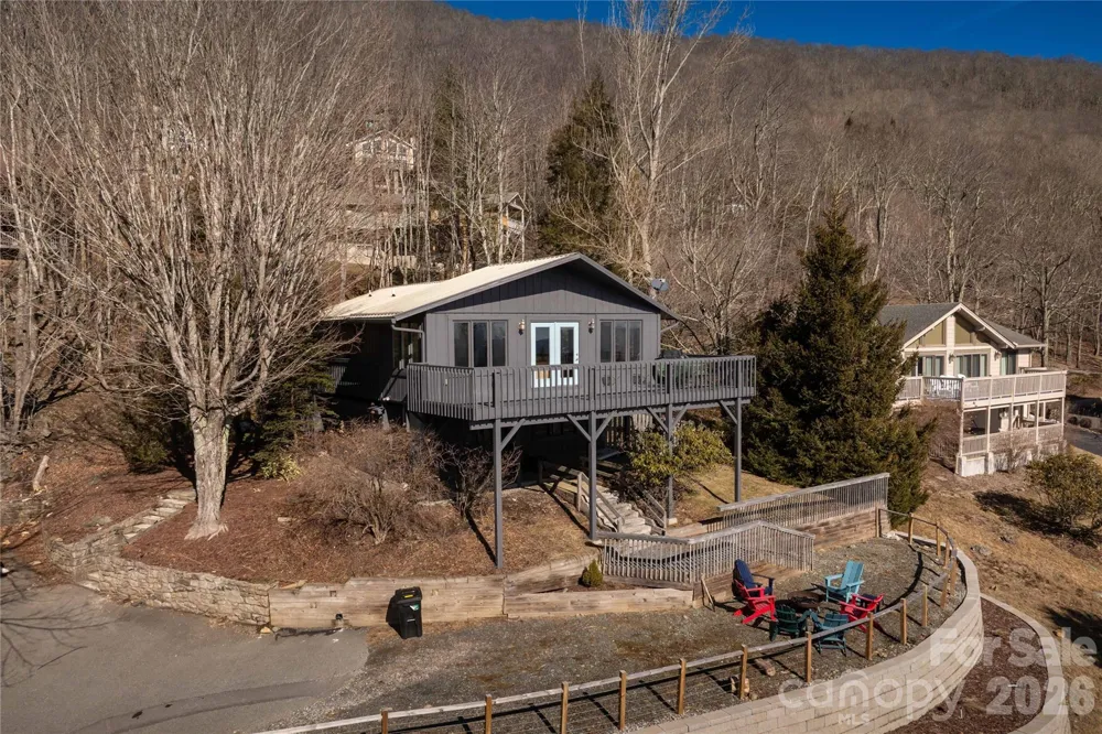 1628 Skyland Drive Seven Devils, NC 28604