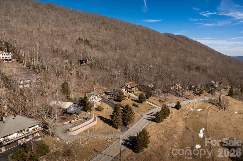 1628 Skyland Drive Seven Devils, NC 28604