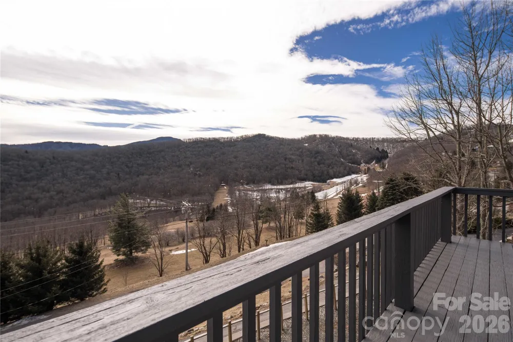 1628 Skyland Drive Seven Devils, NC 28604
