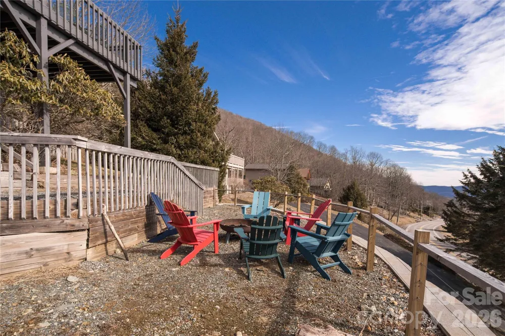 1628 Skyland Drive Seven Devils, NC 28604
