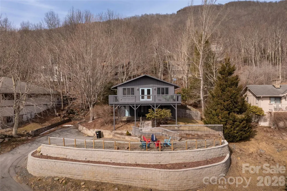 1628 Skyland Drive Seven Devils, NC 28604