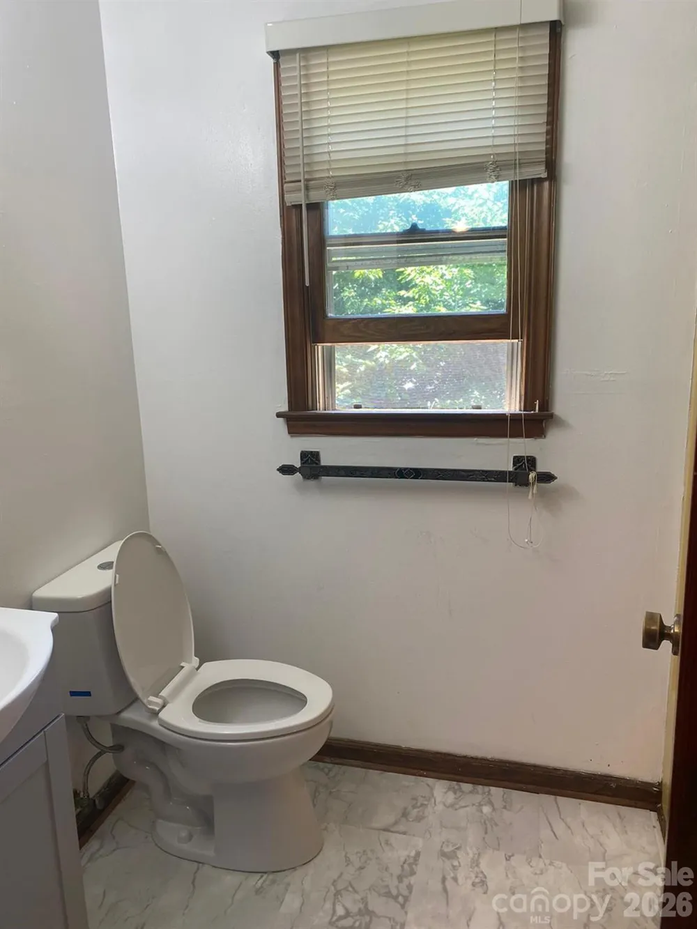 1006 3rd Street SE Hickory, NC 28602