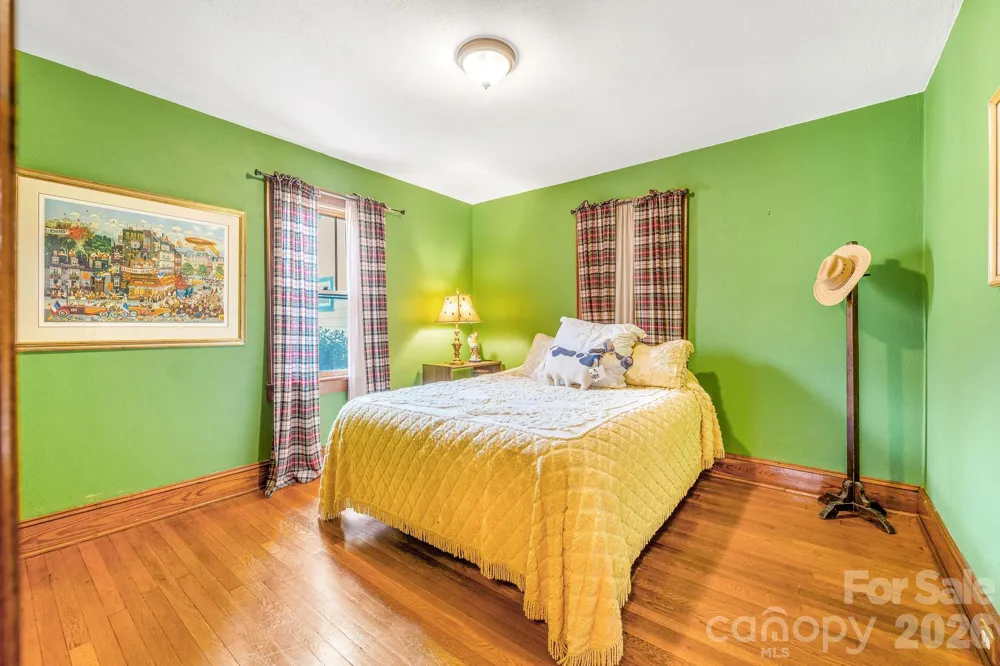 22 Mountain Spring Lane Canton, NC 28716
