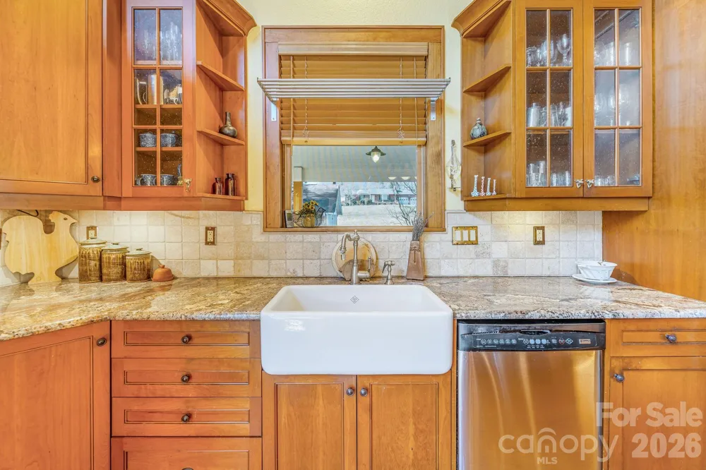 22 Mountain Spring Lane Canton, NC 28716