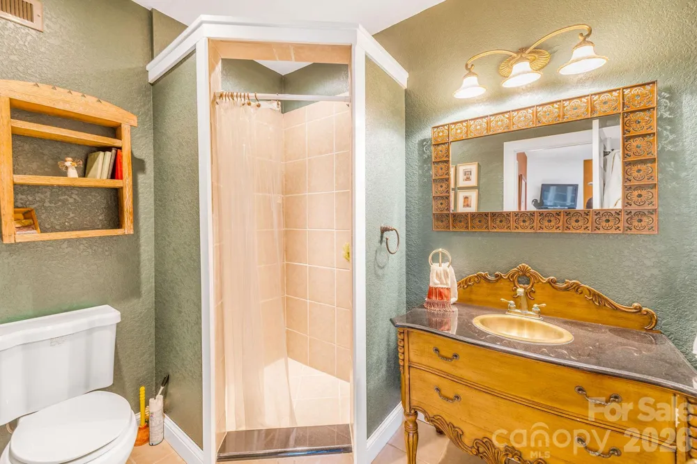 22 Mountain Spring Lane Canton, NC 28716