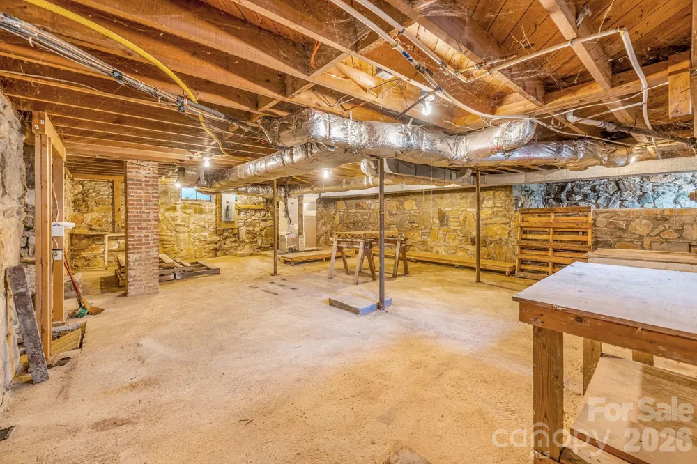 22 Mountain Spring Lane Canton, NC 28716