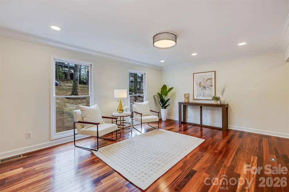 8 Hickory Ridge Court Lake Wylie, SC 29710