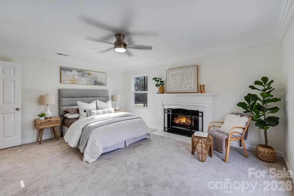 8 Hickory Ridge Court Lake Wylie, SC 29710