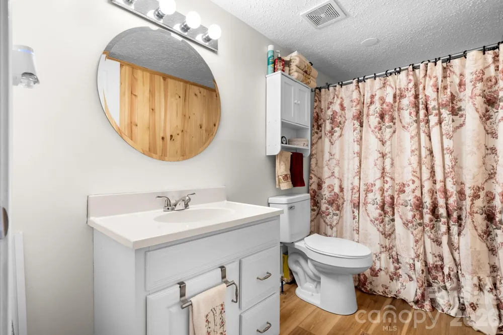 625 Milton Avenue SW Valdese, NC 28690