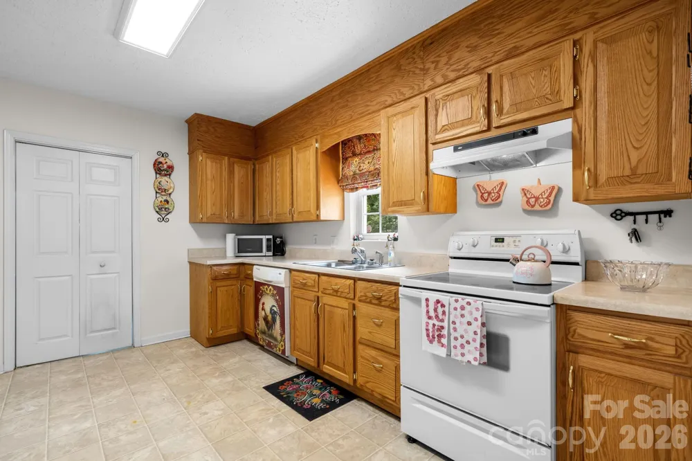 625 Milton Avenue SW Valdese, NC 28690