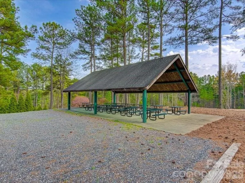 108 Rivercliff Drive W Connelly Springs, NC 28612