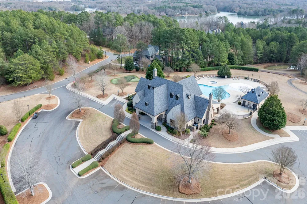 4012 Beechwood Spring Lane Belmont, NC 28012