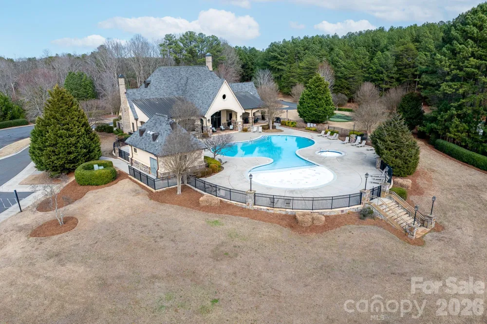 4012 Beechwood Spring Lane Belmont, NC 28012