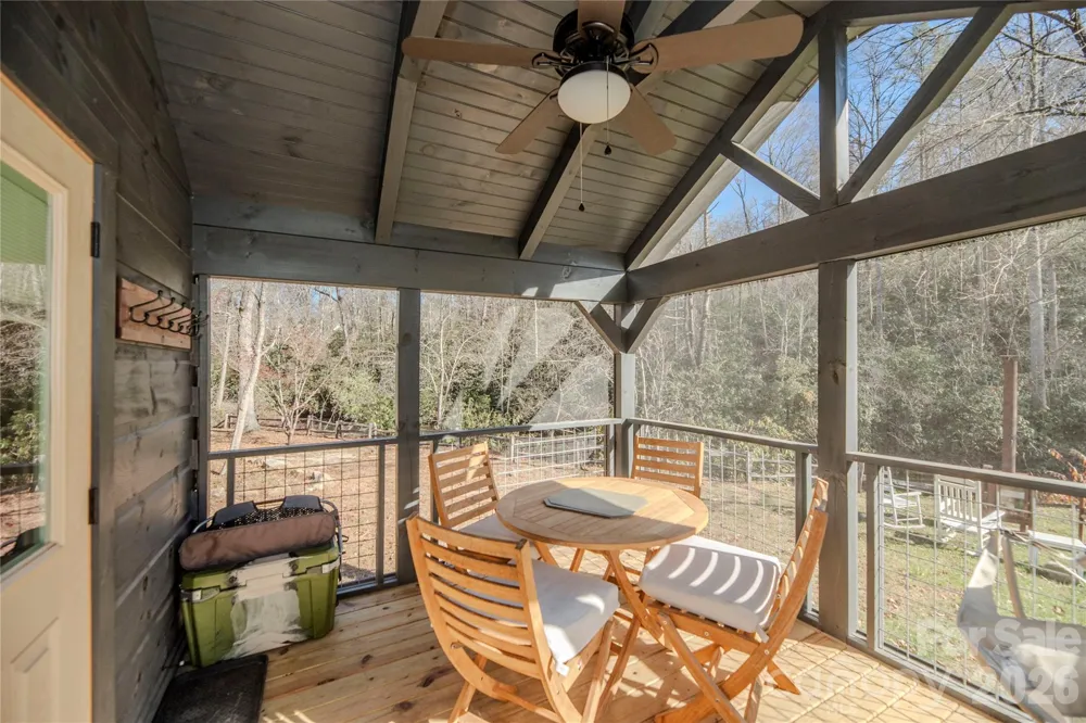 9017 East Fork Road Brevard, NC 28712