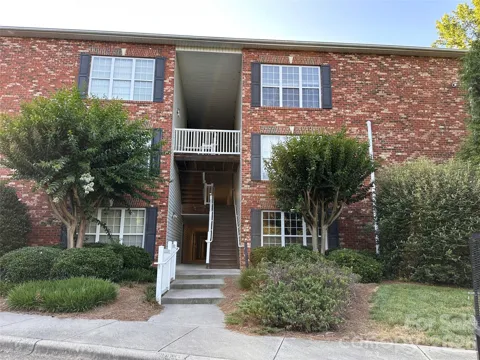 5236 HILLTOP ROAD