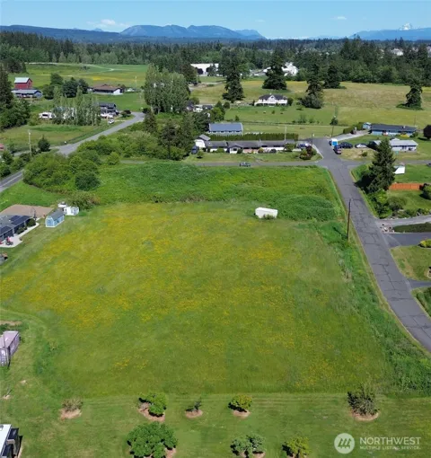 8915 286th Place NW