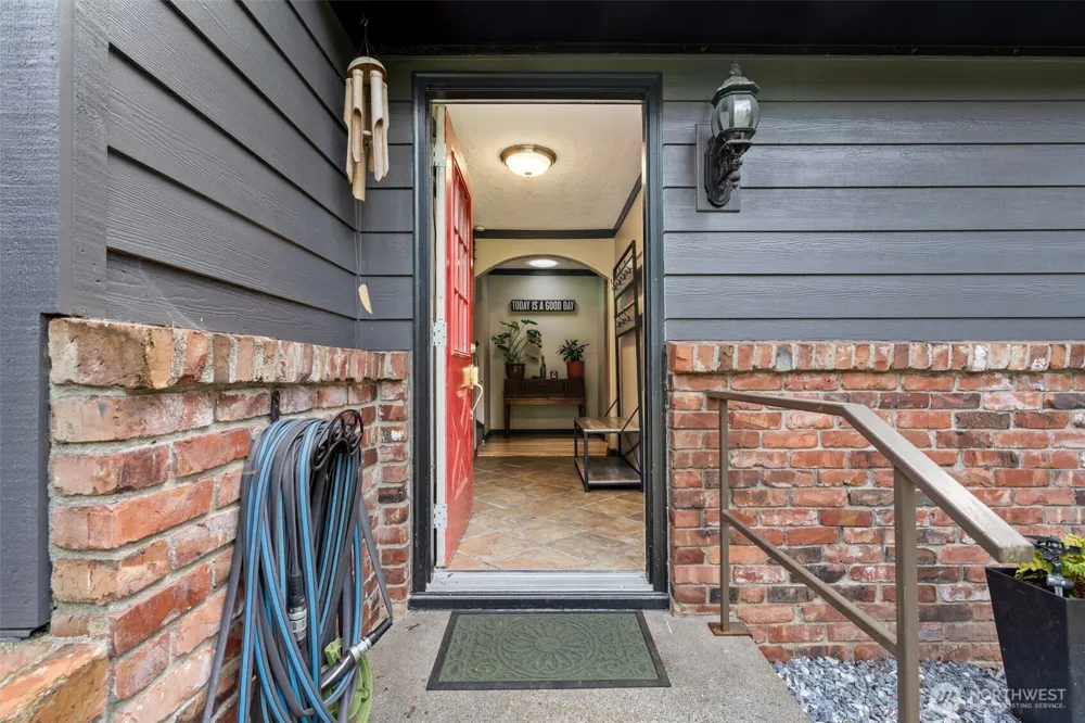 410 Studebaker Spur 2 Castle Rock, WA 98611