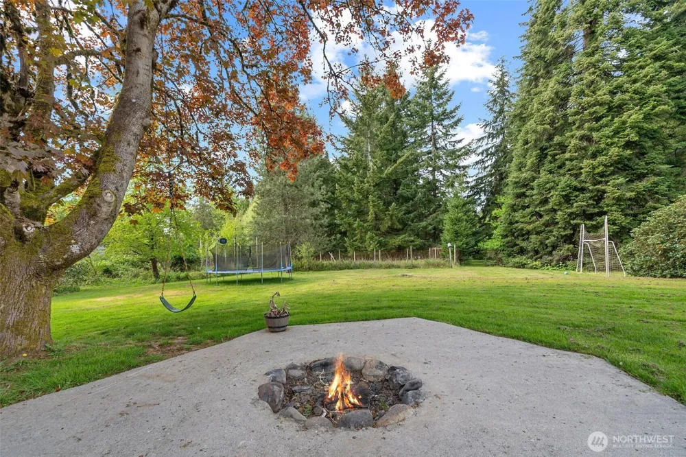 410 Studebaker Spur 2 Castle Rock, WA 98611